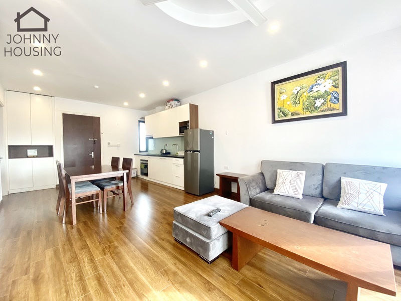 Bright and airy 2 bedrooms apartment for rent on Dang Thai Mai, Tay Ho ID 0046