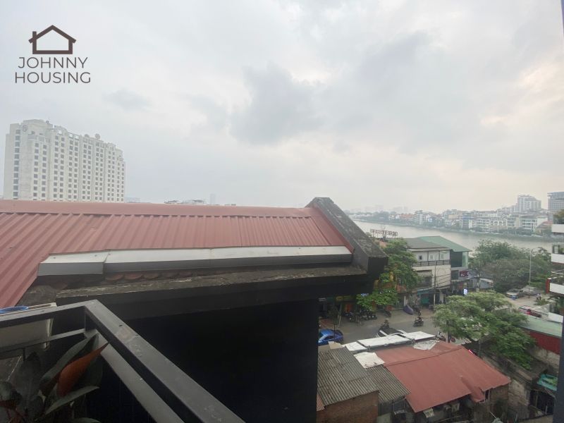 Modern bright 2 bedroom apartment on Xuan Dieu ID 0050