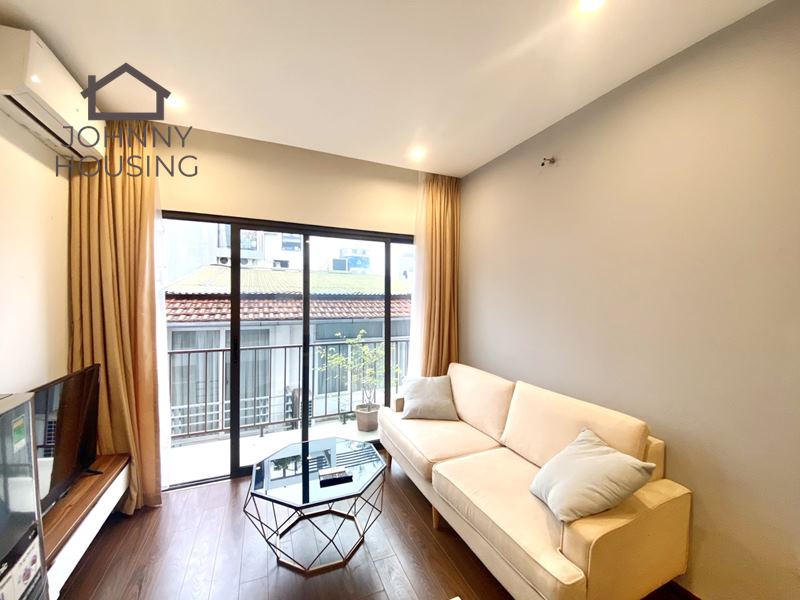 Cozy 1 bedroom apartment with a rooftop on Tu Hoa ID 0051