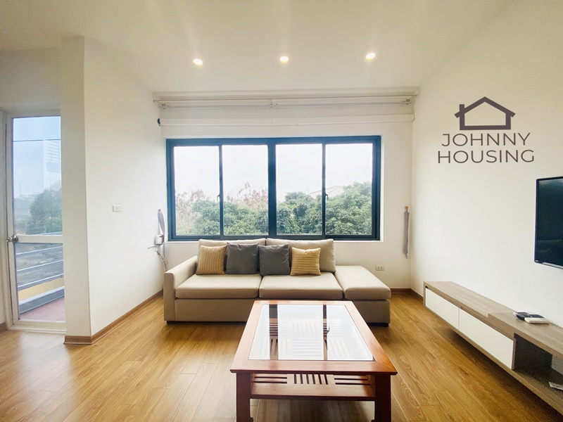 Bright and spacious 2 bedroom apartment on Tu Hoa ID 0053