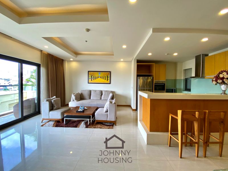 Gorgeous modern 2 bedroom apartment with large balcony and greenery view on Trinh Cong Son ID 0067