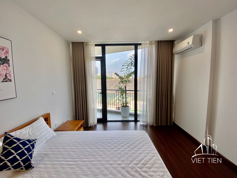 Spacious 2 bedroom and 1 working room with large balcony and greenery view on Nhat Chieu ID 0069