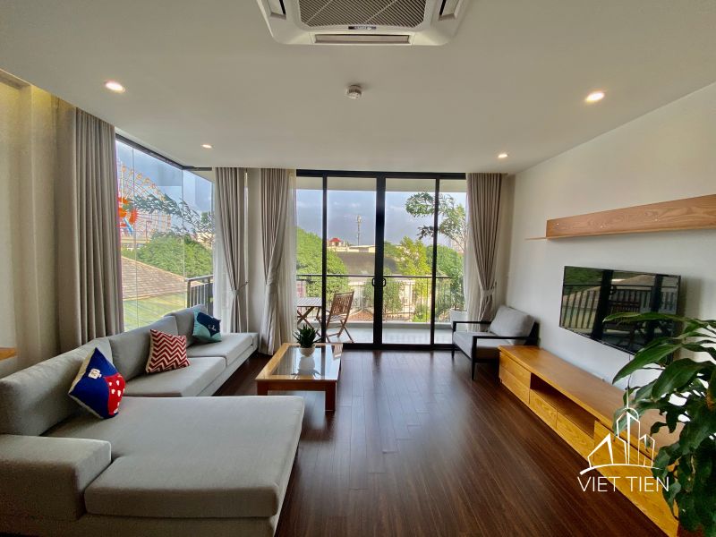 Spacious 2 bedroom and 1 working room with large balcony and greenery view on Nhat Chieu ID 0069