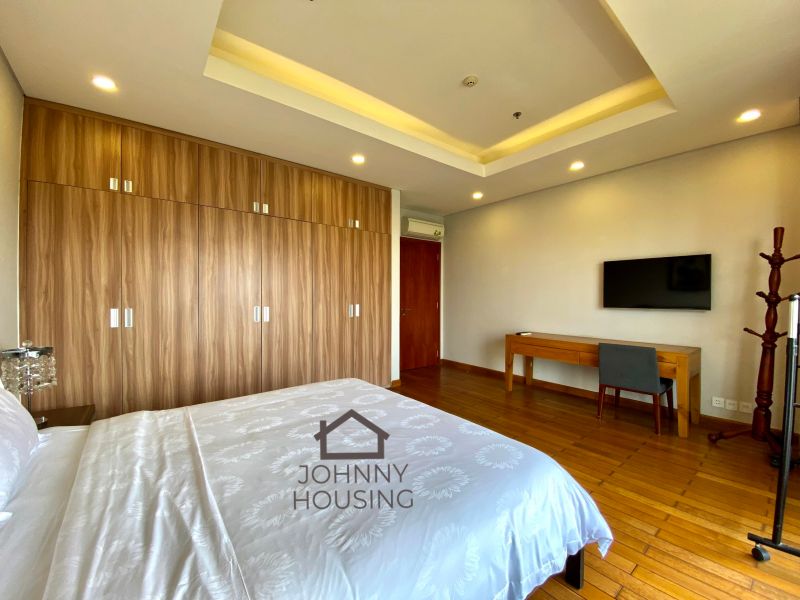 Amazing 1 bedroom apartment with beautiful view on Trinh Cong Son ID 0074