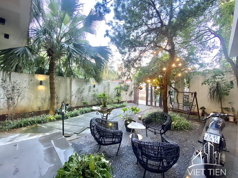 Beautiful house with amazing garden for rent near French School, Long Bien