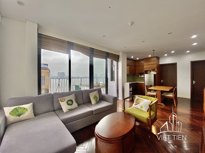 Lake view 2 bedrooms apartment on Dang Thai Mai Str ID 0088