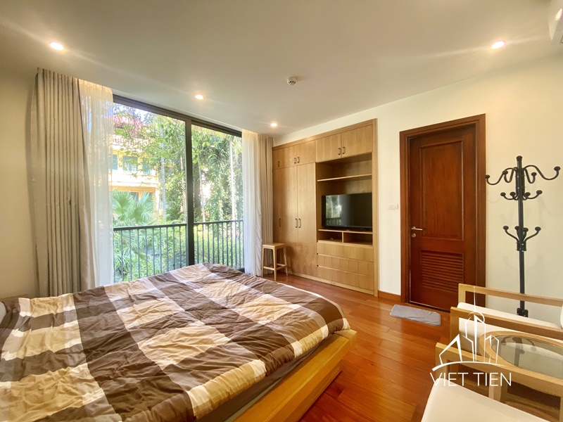 Spacious 2 bedrooms aparment on Dang Thai Mai Street ID 0089