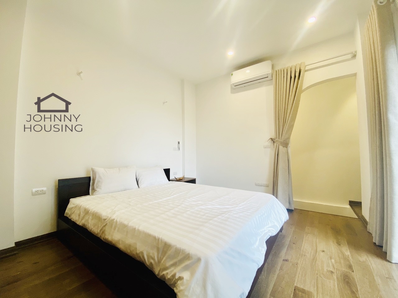 Duplex 1 bedroom apartment on Dang Thai Mai Street ID 0101