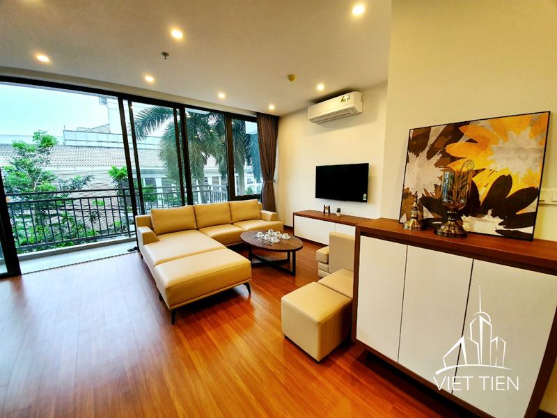 Elegant 3 bedroom apartment with modern interior and green view ID 0105