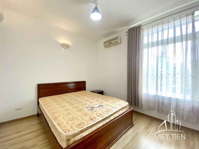 Reasonably priced bright 2 bedroom apartment on Tu Hoa ID 0118