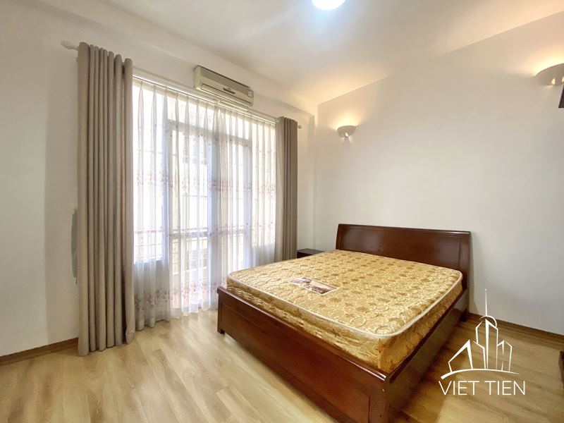 Reasonably priced bright 2 bedroom apartment on Tu Hoa ID 0118