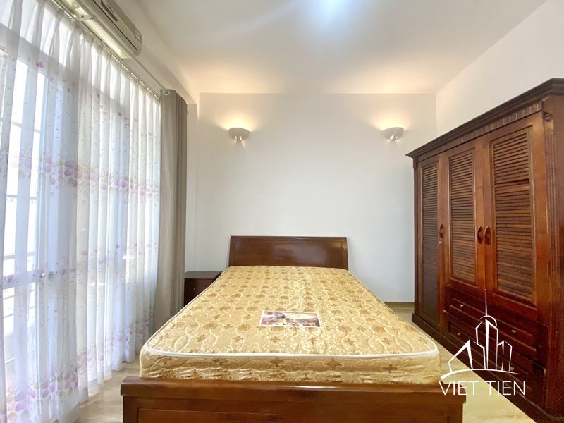 Reasonably priced bright 2 bedroom apartment on Tu Hoa ID 0118