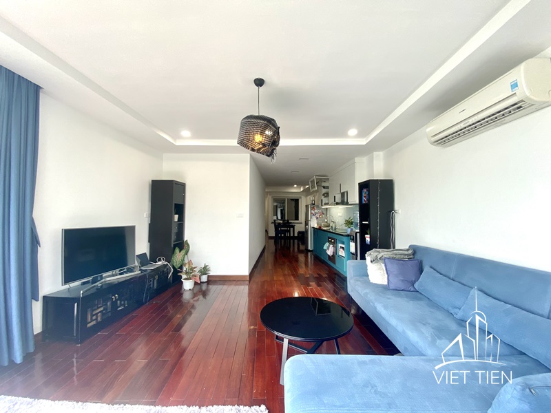 Stunning lake view 2 bedrooms apartment on Vu Mien Street ID 0125