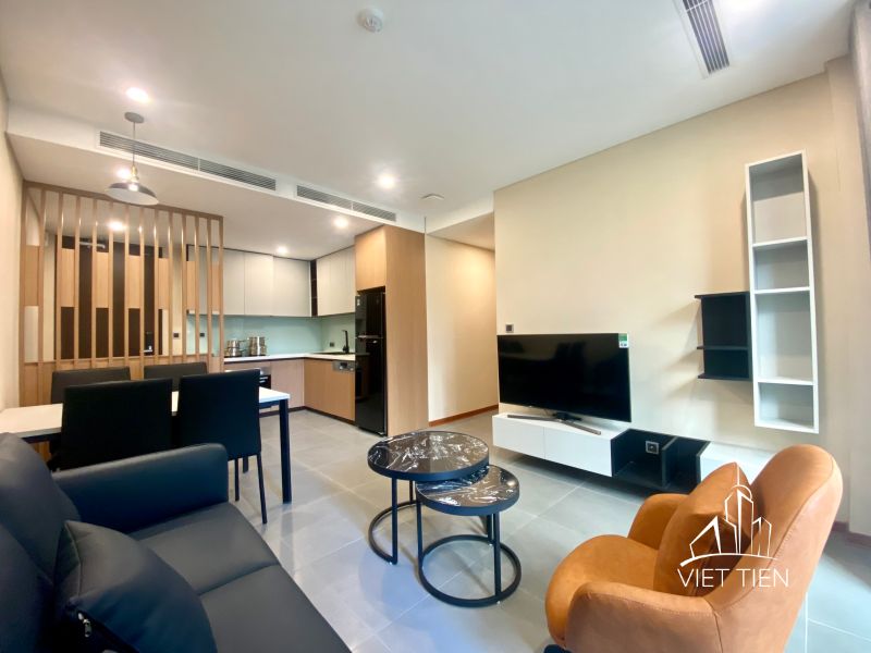 Nice modern 1 bedroom apartment for rent on main Tay Ho street with balcony ID 0129