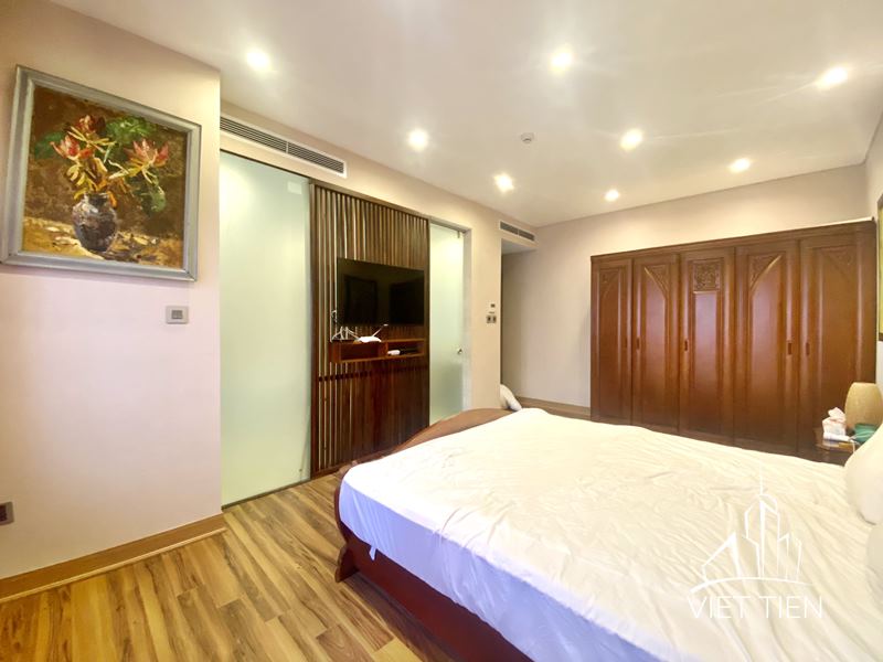 Top of the line 1 bedroom apartment in Tay Ho ID 0134