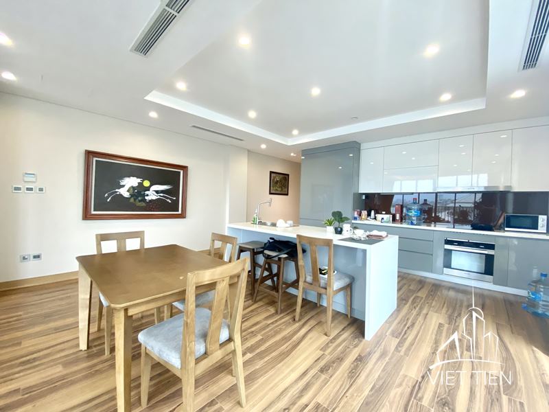 Top of the line 1 bedroom apartment in Tay Ho ID 0134