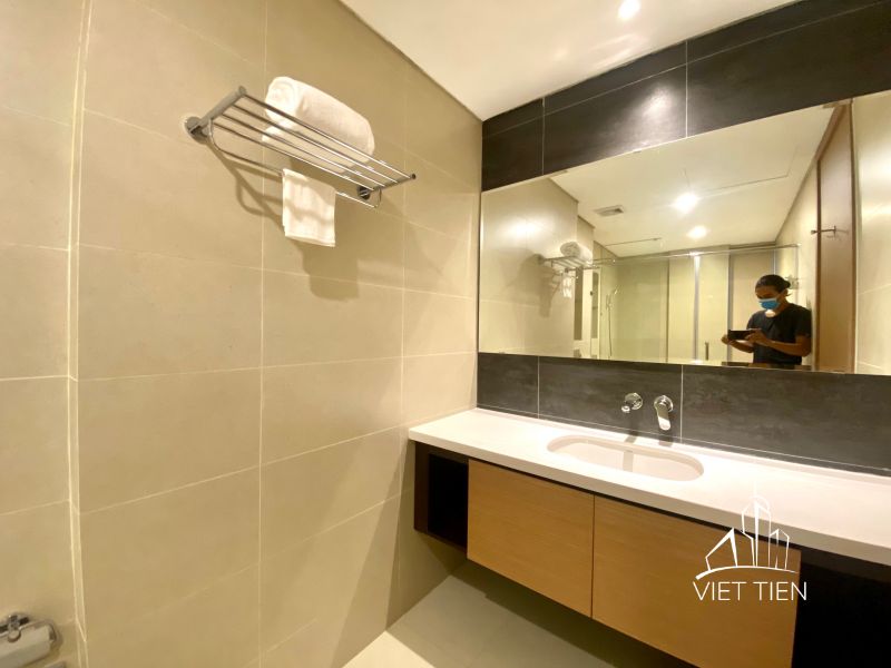 Cozy modern 2 bedroom apartment on Tay Ho street ID 0135