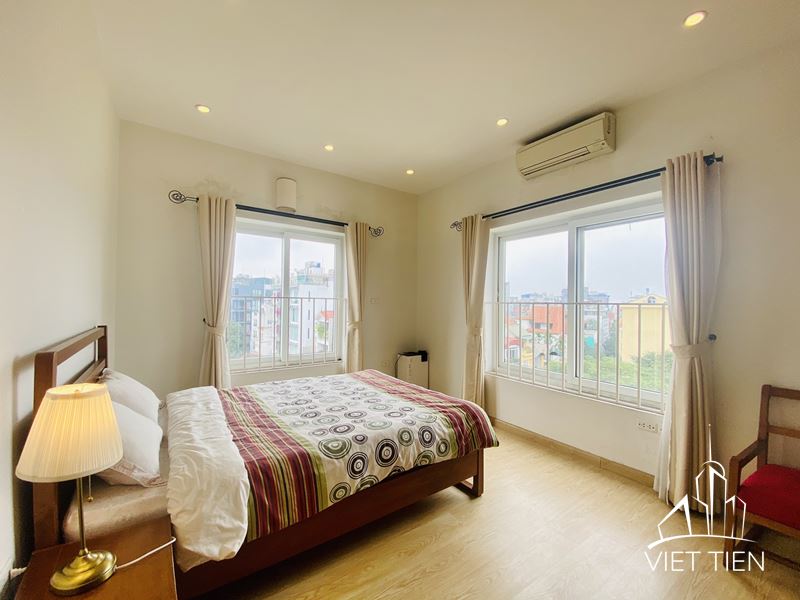 Cozy Three Bedroom Apartment For Rent On To Ngoc Van street ID 0140