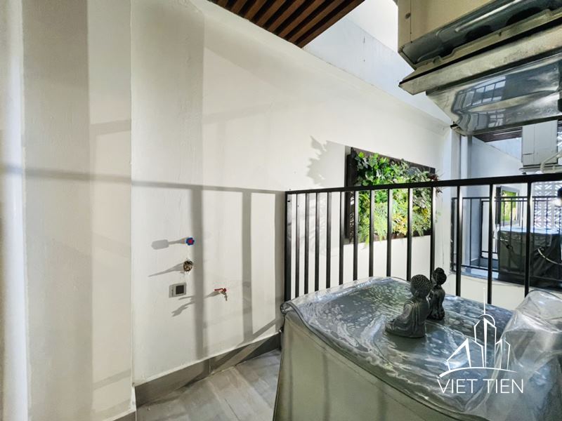 Spacious 1 bedroom apartment on Tu Hoa ID 0142