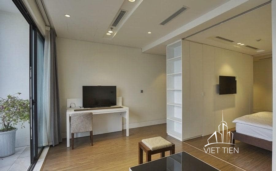 Beautiful lake view 1 bedroom apartment on Vu Mien Street ID 0153