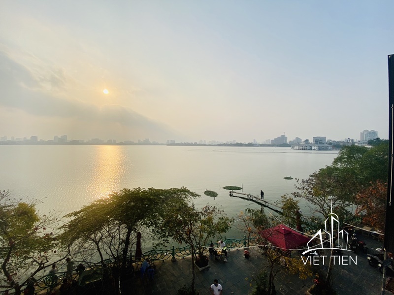 Lake view 1 bedroom apartment with balcony on Vu Mien Str ID 0161