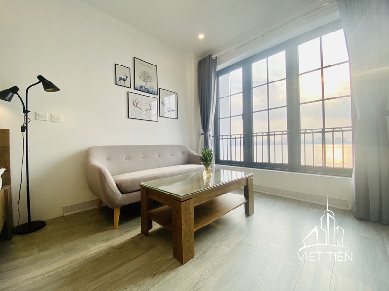 Lake view 1 bedroom apartment with balcony on Vu Mien Str ID 0161