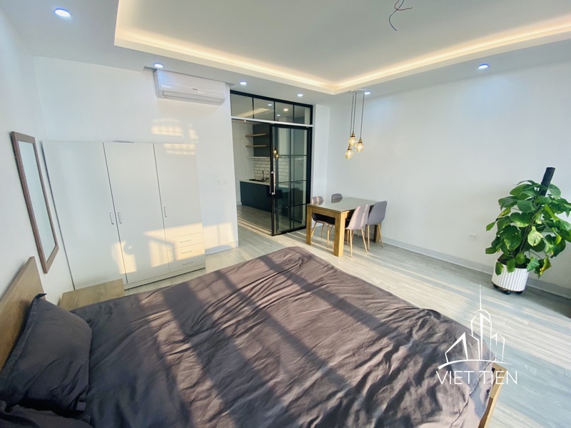 Lake view 1 bedroom apartment with balcony on Vu Mien Str ID 0161