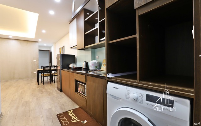 Modern spacious 1 bedroom for rent with balcony in Tay Ho area ID 0163