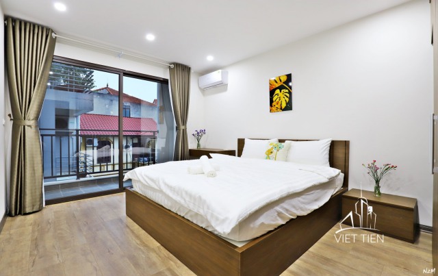 Modern spacious 1 bedroom for rent with balcony in Tay Ho area ID 0163