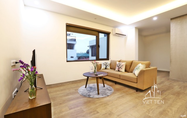 Modern spacious 1 bedroom for rent with balcony in Tay Ho area ID 0163