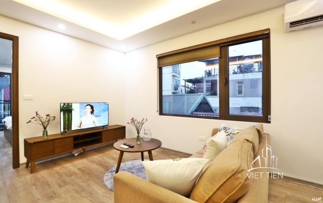 Modern spacious 1 bedroom for rent with balcony in Tay Ho area ID 0163