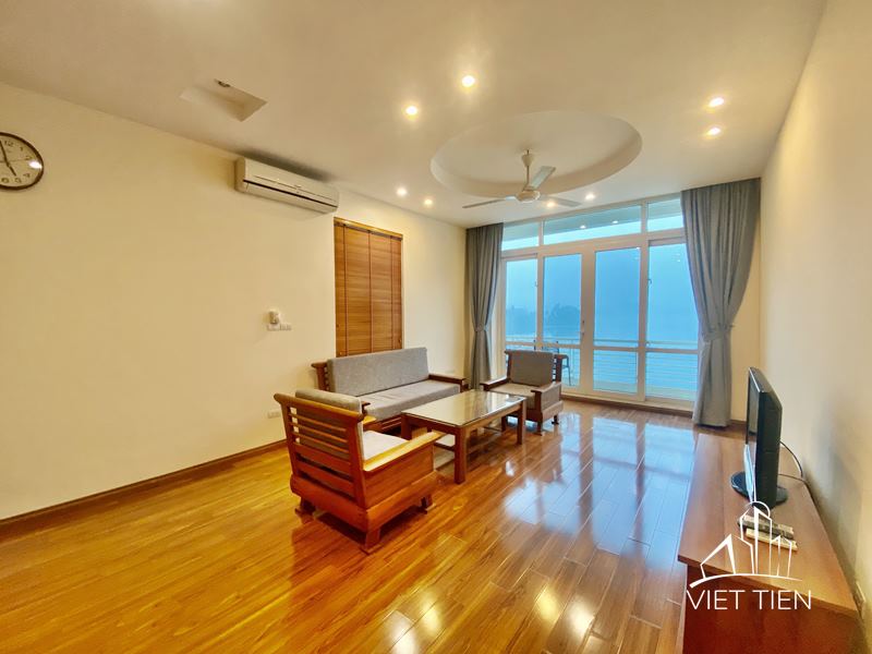 Lake View, 2 Bedroom With Balcony And Lots Of Natural Light On Yen Hoa Str. ID: 0170