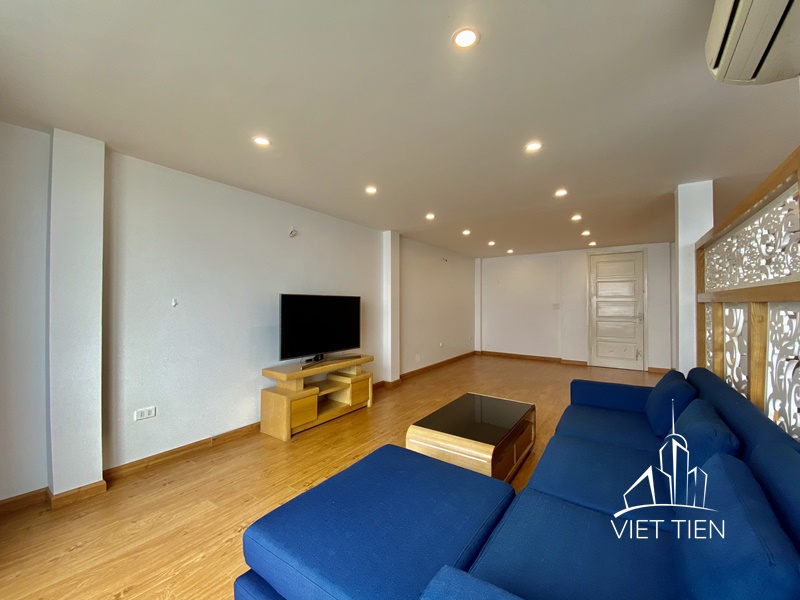 Beautiful lake view 2 bedrooms apartment on Vu Mien Street ID 0176