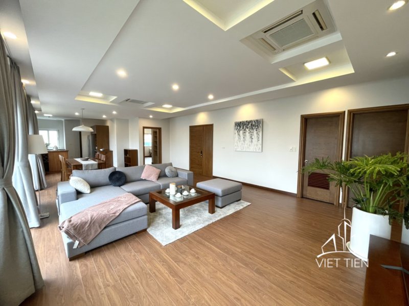 Spacious modern 3 bedroom with big balcony on Quang Khanh ID 0181