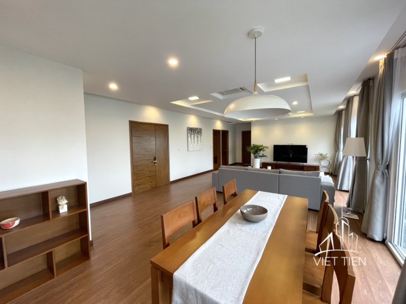 Spacious modern 3 bedroom with big balcony on Quang Khanh ID 0181