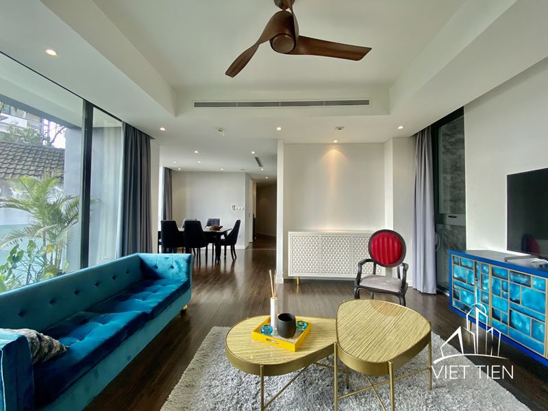 Stylish 3 Bedroom Apartment on Xuan Dieu street with Lake View ID 0182