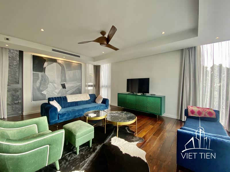 Stylish 3 Bedroom Apartment on Xuan Dieu street with Lake View ID 0183