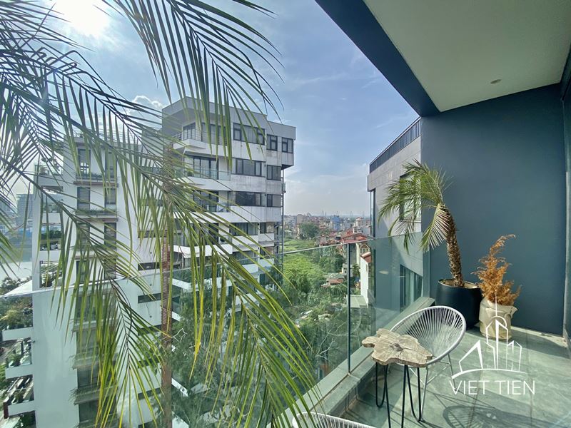 Stylish 3 Bedroom Apartment on Xuan Dieu street with Lake View ID 0184