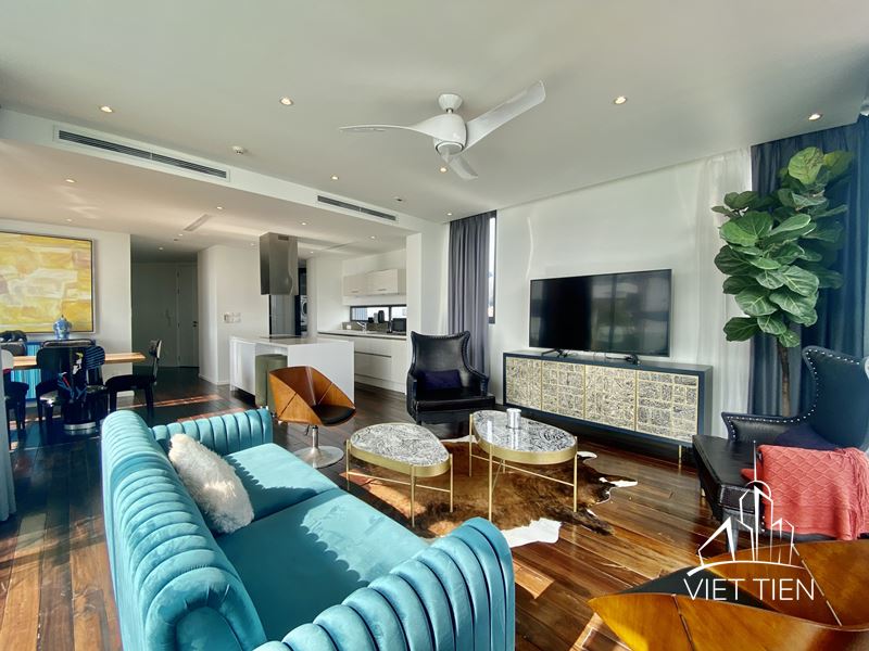 Stylish 3 Bedroom Apartment on Xuan Dieu street with Lake View ID 0184