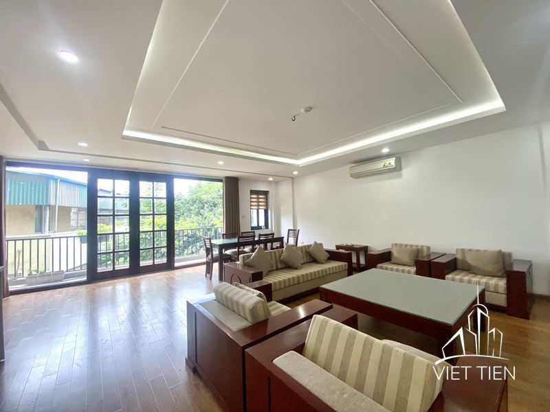 Spacious 3 Bedroom Apartment on Xuan Dieu street ID 0185