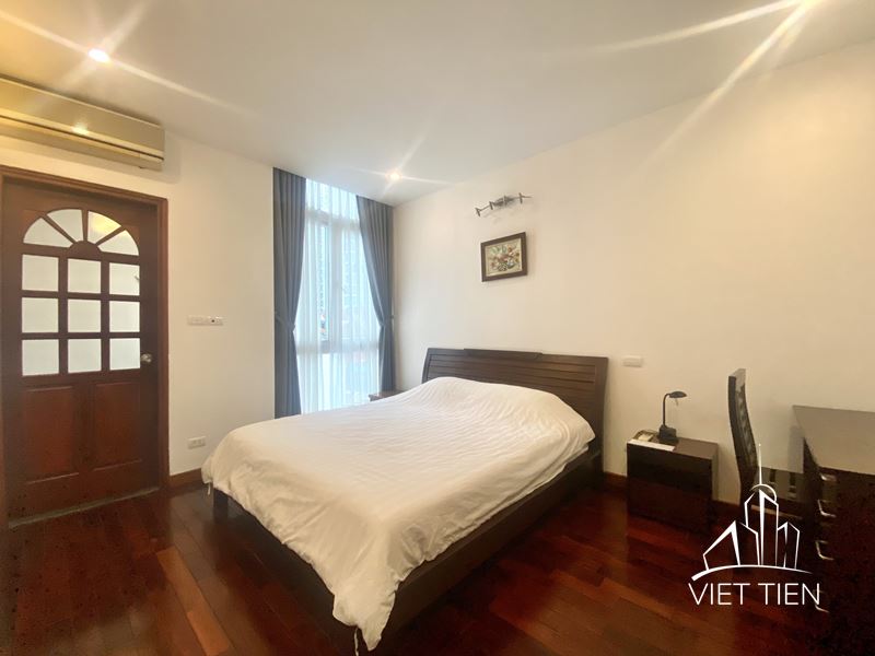 Affordable 2 Bedroom Apartment on Xuan Dieu street ID 0189