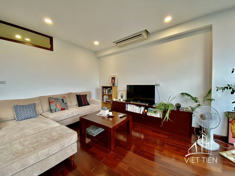 Lake View With Two Bedroom Apartment for rent on Truc Bach Str. ID: 0190