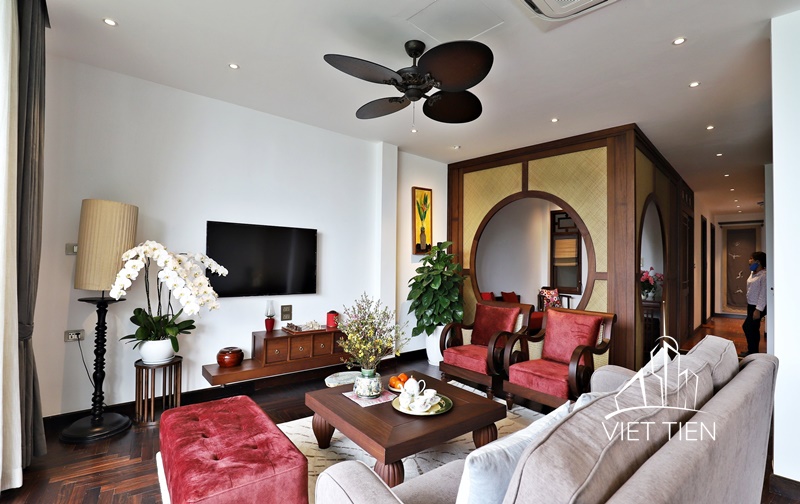 Indochine 2 bedroom apartment with lake view on Vu Mien Street ID 0193