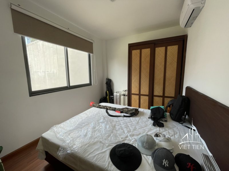 Big balcony modern 2 bedroom apartment for rent on Quang Khanh Id 0194