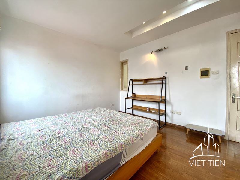 Affordable 2 Bedroom Apartment on Xuan Dieu street ID 0195