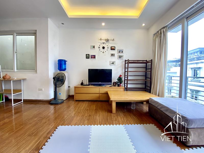 Affordable 2 Bedroom Apartment on Xuan Dieu street ID 0195