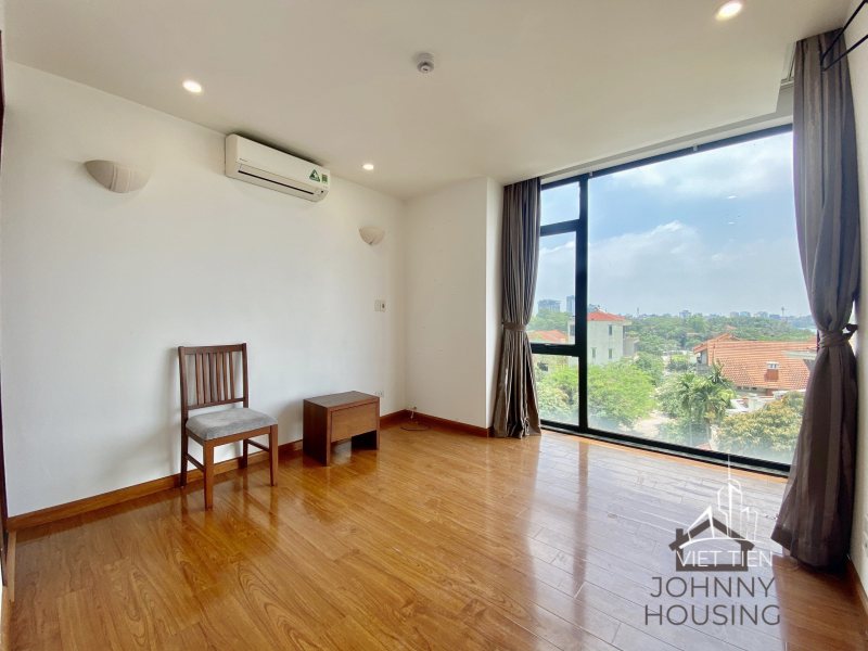 Spacious cozy 2 bedroom with balcony for rent in Quang Khanh id 0196