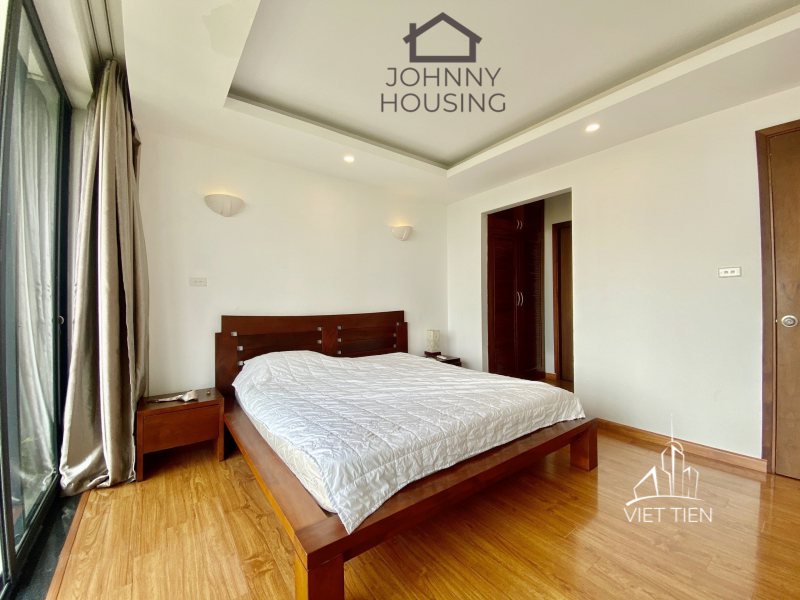 Spacious cozy 2 bedroom with balcony for rent in Quang Khanh id 0196