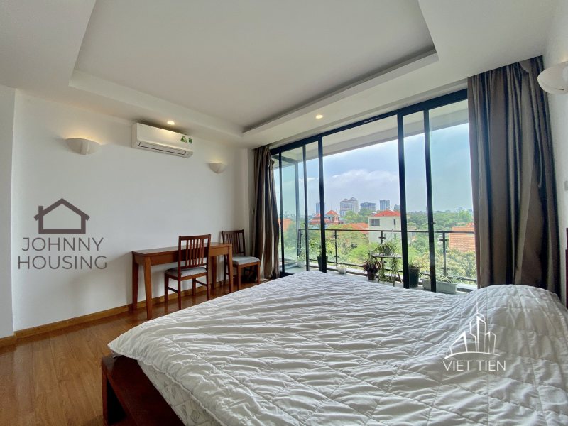 Spacious cozy 2 bedroom with balcony for rent in Quang Khanh id 0196