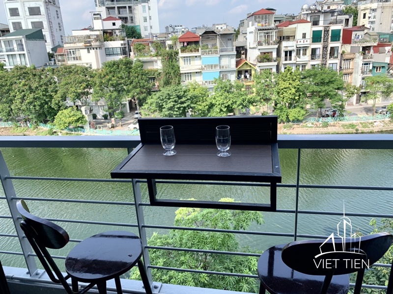 Lake view studio apartment on Vu Mien Street ID 0197